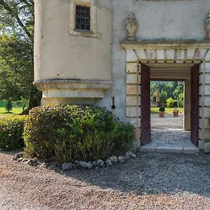 Chateau De Hotel